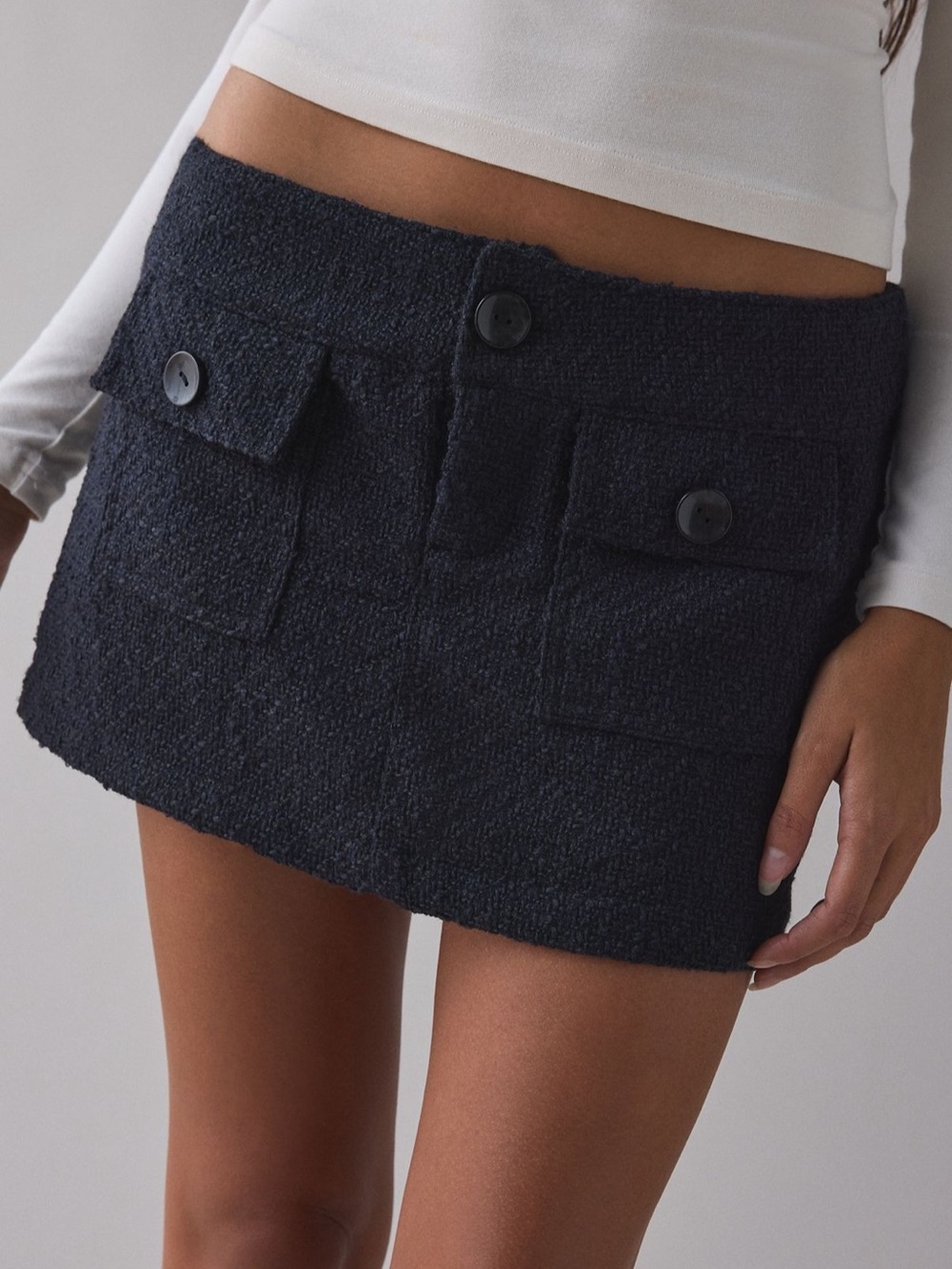 Kimchi Blue New Day Tweed Low-Rise
Mini Skort